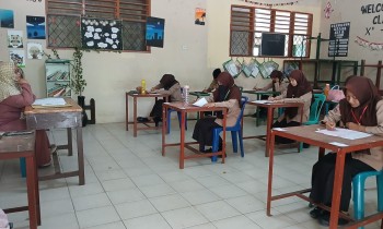 Peserta Didik MAN 1 Deli Serdang Mengikuti Asesmen Sumatif Semester Genap TP. 2024/2025
