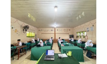 Murid Kelas XII MAN 1 Deli Serdang Ikuti Gladi Bersih TKA 2026
