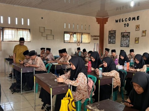 Semangat Hadapi TKA, Murid Kelas XII MAN 1 Deli Serdang Ikut