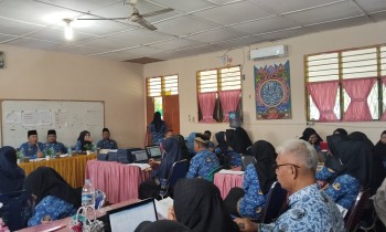 Kepala MAN 1 Deli Serdang Pimpin Rapat Kenaikan Kelas TP. 2024/2025