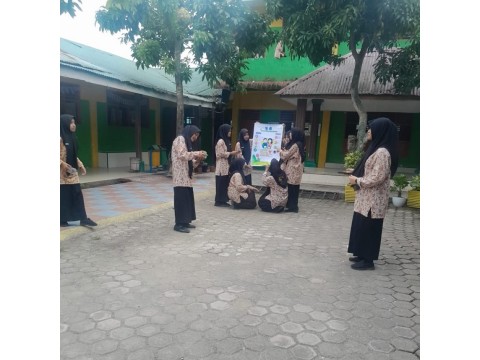 Kreatif dalam Belajar, Siswa  Kelas XI MAN 1 Deli Serdang Ge 