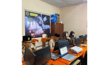 Empat Siswa MAN 1 Deli Serdang Ikuti Olimpiade Bahasa Arab (OBA) Ke-8 Tahun 2025 Tingkat Kabupaten