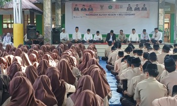 MAN 1 Deli Serdang Gelar Zikir dan Doa Kebangsaan Sambut HUT Kemerdekaan RI ke-81