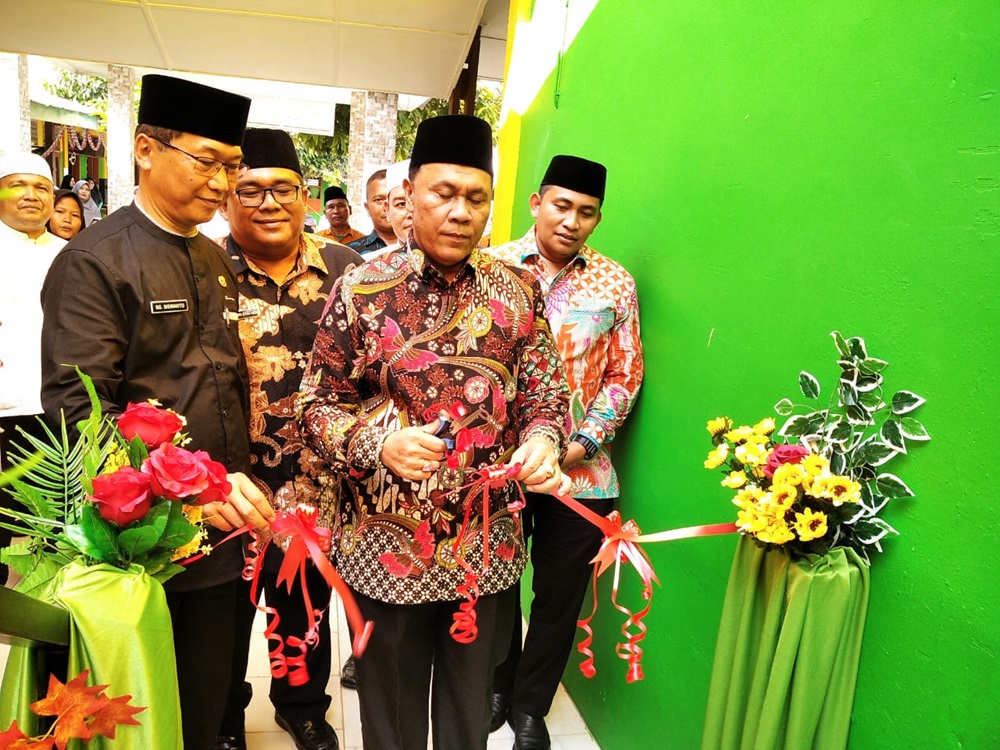 Peresmian Ruang Kelas Baru